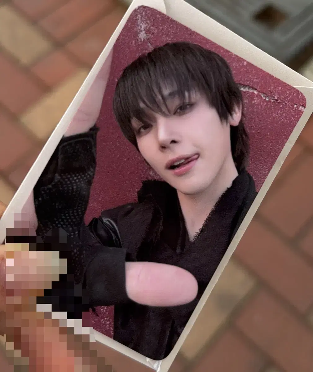 thumbnail-0